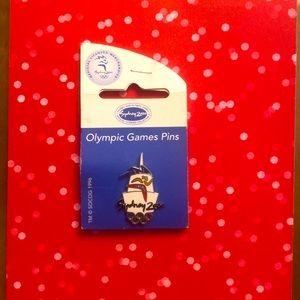Authentic Sydney summer 2000 Olympics pin